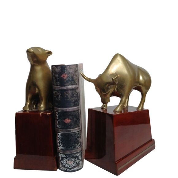 Vintage 80's Great City Traders Bull and Bear Bookends Bronzed Br… - Picture 3 of 16